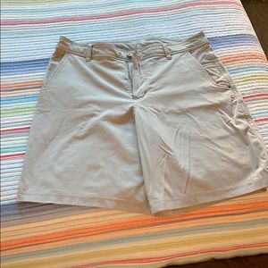 Lulu flex shorts.